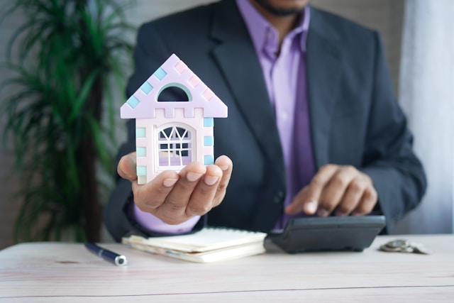Mortgage Loan Brokers Why Smart Homebuyers Compare More Than Interest Rates
