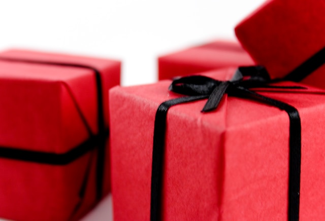 Executive Gifts That Leave a Lasting Impression on Clients and Business Partners